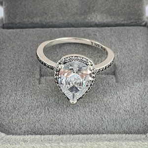 Pandora Sparkling Teardrop Halo Ring 7#